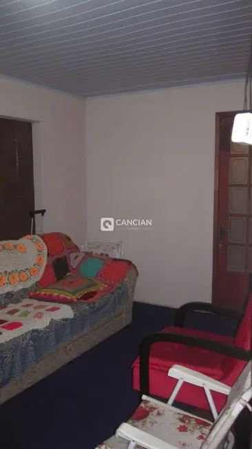 Casa com 4 quartos à venda, 150m2 em Pinheiro Machado, Santa Maria - RS - imagem 3 Foto 3 de Casa com 4 quartos à venda, 150m2 em Pinheiro Machado, Santa Maria - RS