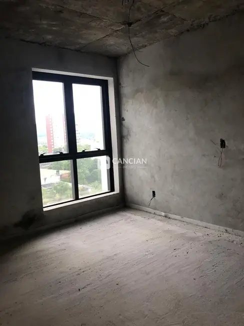 Foto 5 de Apartamento com 3 quartos à venda, 222m2 em Nossa Senhora de Fátima, Santa Maria - RS