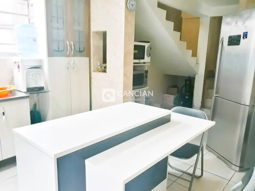 Foto 5 de Casa com 4 quartos à venda, 223m2 em Salgado Filho, Santa Maria - RS