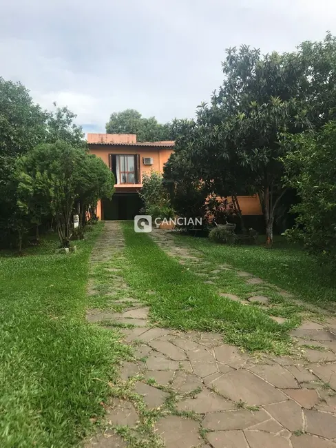 Foto 1 de Casa com 4 quartos à venda, 270m2 em Duque de Caxias, Santa Maria - RS