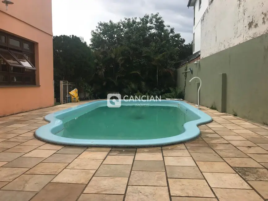 Casa com 4 quartos à venda, 270m2 em Duque de Caxias, Santa Maria - RS - imagem 8 Foto 8 de Casa com 4 quartos à venda, 270m2 em Duque de Caxias, Santa Maria - RS