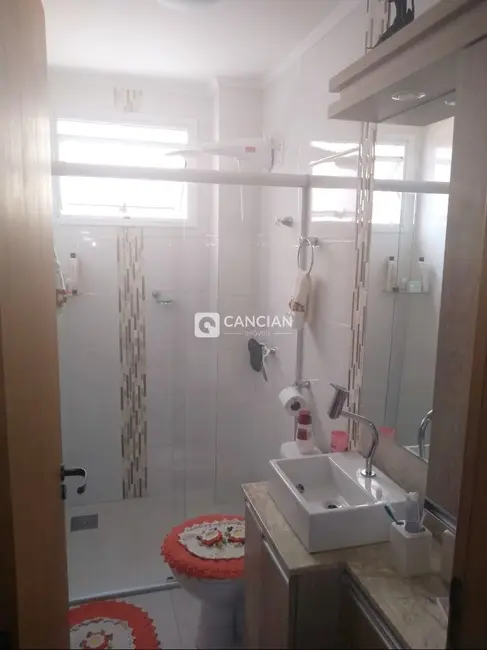 Cobertura com 4 quartos à venda, 151m2 em Duque de Caxias, Santa Maria - RS - imagem 9 Foto 9 de Cobertura com 4 quartos à venda, 151m2 em Duque de Caxias, Santa Maria - RS