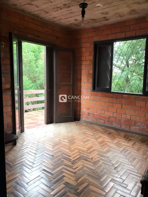 Casa com 6 quartos à venda, 341m2 em Chácara das Flores, Santa Maria - RS - imagem 5 Foto 5 de Casa com 6 quartos à venda, 341m2 em Chácara das Flores, Santa Maria - RS
