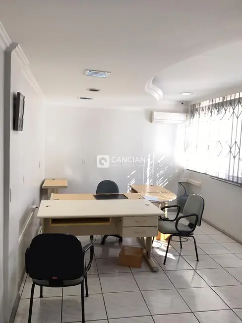 Sala Comercial à venda, 118m2 em Centro Histórico, Porto Alegre - RS - imagem 4 Foto 4 de Sala Comercial à venda, 118m2 em Centro Histórico, Porto Alegre - RS