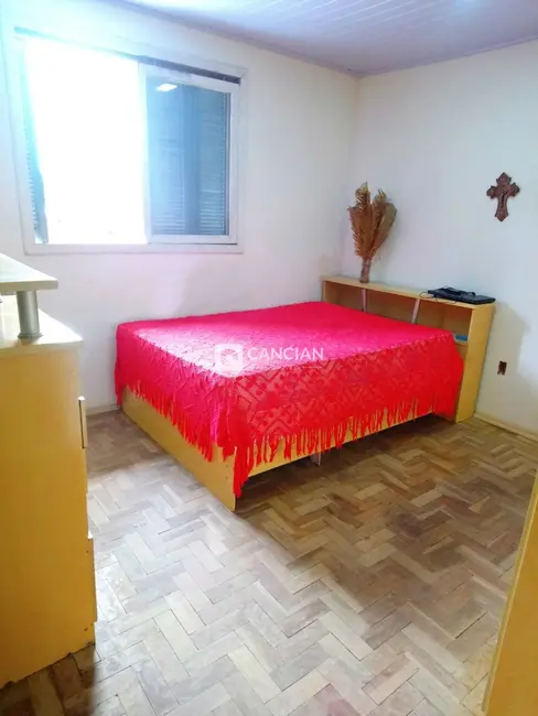 Casa com 3 quartos à venda, 160m2 em Urlândia, Santa Maria - RS - imagem 6 Foto 6 de Casa com 3 quartos à venda, 160m2 em Urlândia, Santa Maria - RS