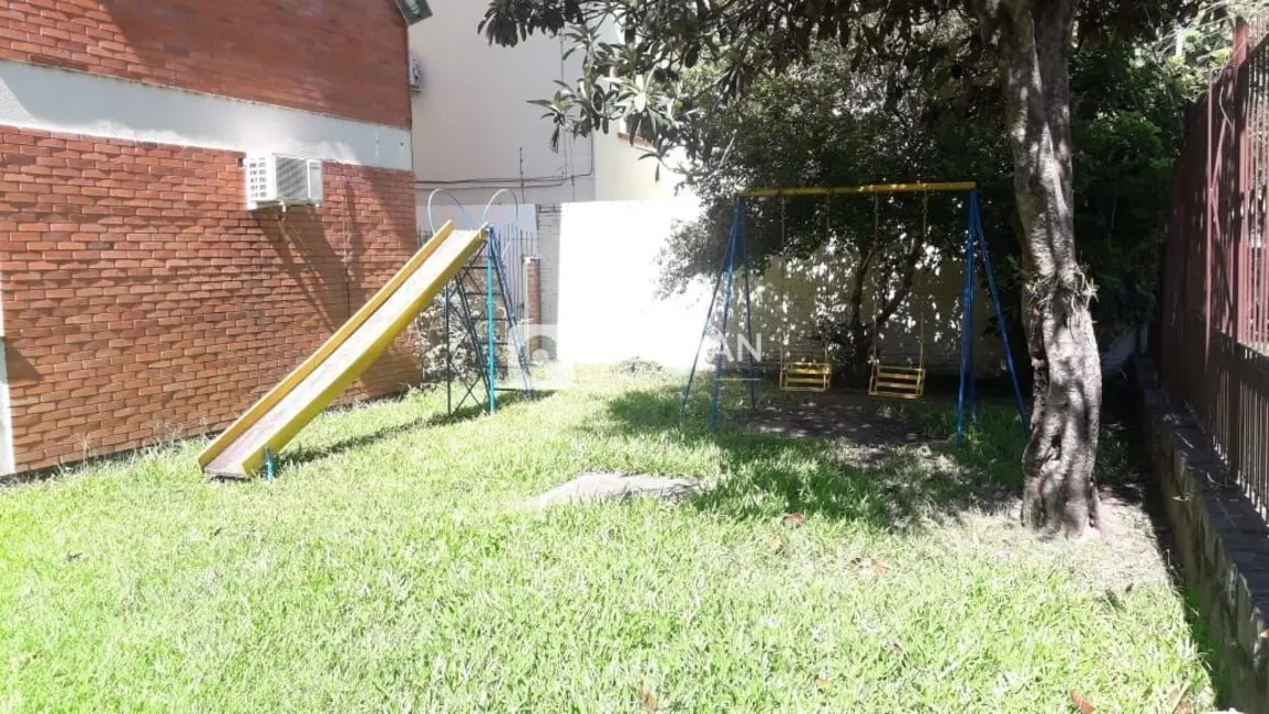 Foto 9 de Apartamento com 3 quartos à venda, 112m2 em Nossa Senhora de Lourdes, Santa Maria - RS