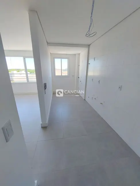 Foto 4 de Apartamento com 2 quartos à venda, 71m2 em Camobi, Santa Maria - RS