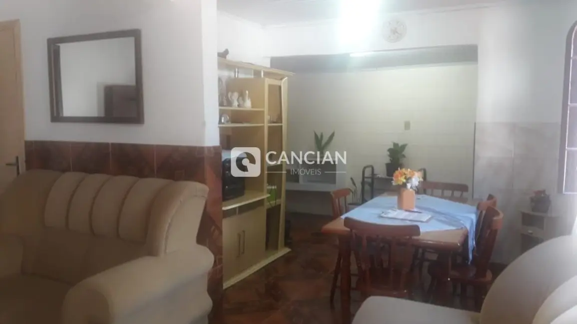 Casa com 2 quartos à venda, 179m2 em Nova Santa Marta, Santa Maria - RS - imagem 3 Foto 3 de Casa com 2 quartos à venda, 179m2 em Nova Santa Marta, Santa Maria - RS
