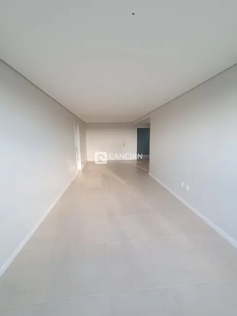Foto 6 de Apartamento com 3 quartos à venda, 94m2 em Nossa Senhora das Dores, Santa Maria - RS