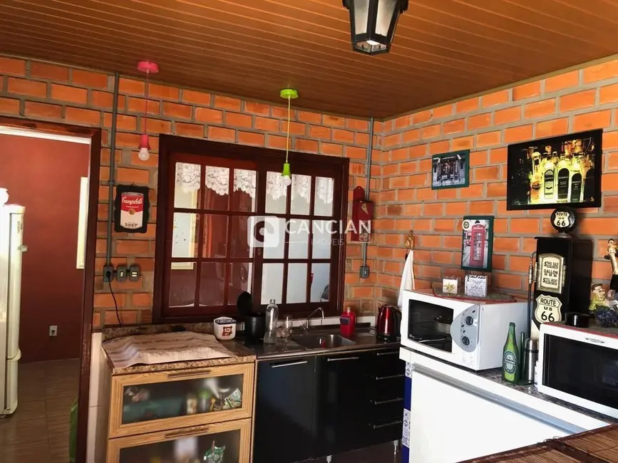 Casa com 2 quartos à venda, 114m2 em Camobi, Santa Maria - RS - imagem 5 Foto 5 de Casa com 2 quartos à venda, 114m2 em Camobi, Santa Maria - RS