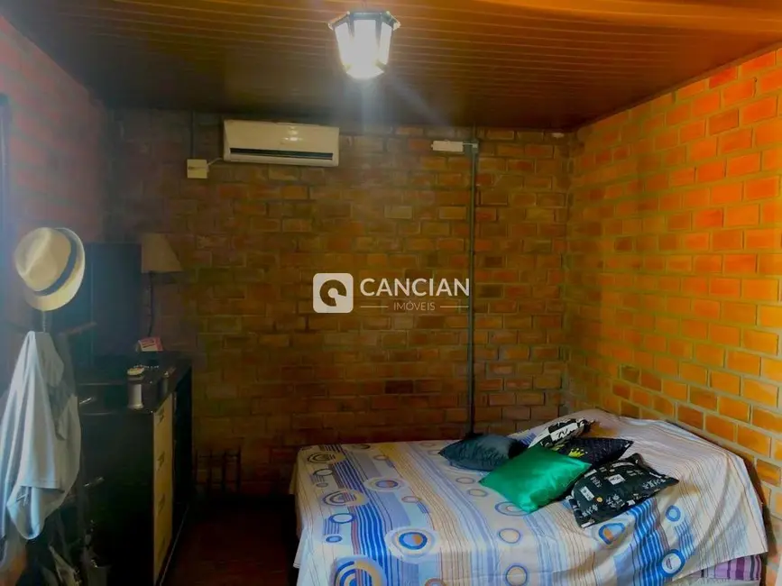 Casa com 2 quartos à venda, 114m2 em Camobi, Santa Maria - RS - imagem 9 Foto 9 de Casa com 2 quartos à venda, 114m2 em Camobi, Santa Maria - RS