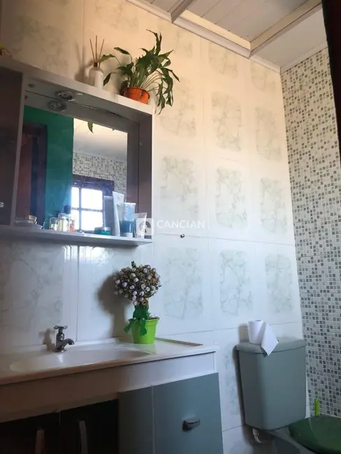 Casa com 2 quartos à venda, 114m2 em Camobi, Santa Maria - RS - imagem 8 Foto 8 de Casa com 2 quartos à venda, 114m2 em Camobi, Santa Maria - RS