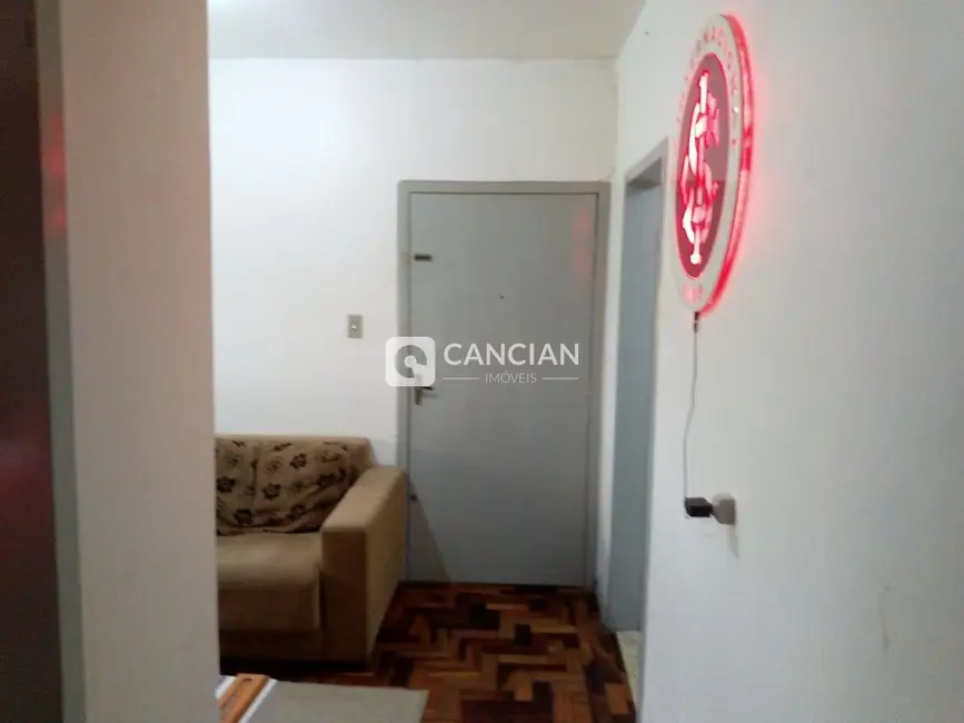 Foto 2 de Apartamento com 2 quartos à venda, 57m2 em Centro, Santa Maria - RS