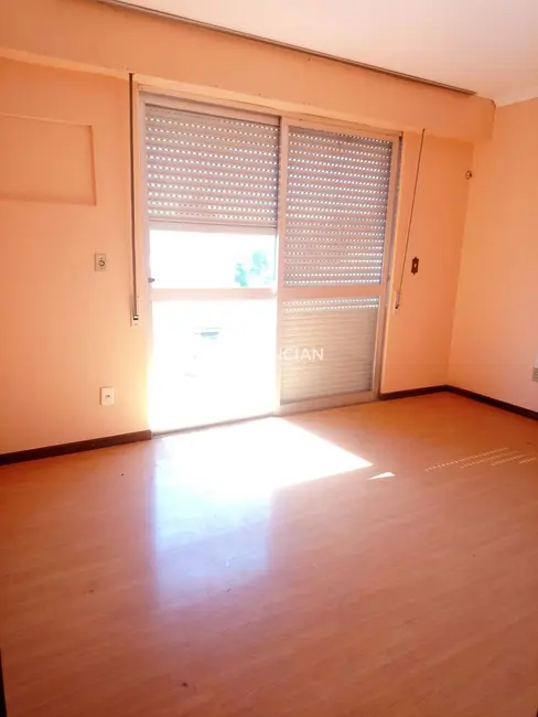 Foto 8 de Apartamento com 3 quartos para alugar, 123m2 em Centro, Santa Maria - RS