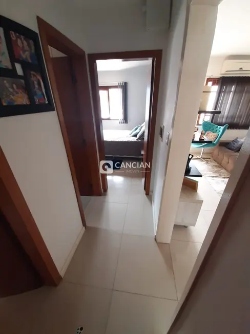 Casa com 2 quartos à venda, 100m2 em Nossa Senhora do Rosário, Santa Maria - RS - imagem 5 Foto 5 de Casa com 2 quartos à venda, 100m2 em Nossa Senhora do Rosário, Santa Maria - RS