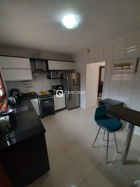 Casa com 2 quartos à venda, 100m2 em Nossa Senhora do Rosário, Santa Maria - RS - imagem 9 Foto 9 de Casa com 2 quartos à venda, 100m2 em Nossa Senhora do Rosário, Santa Maria - RS