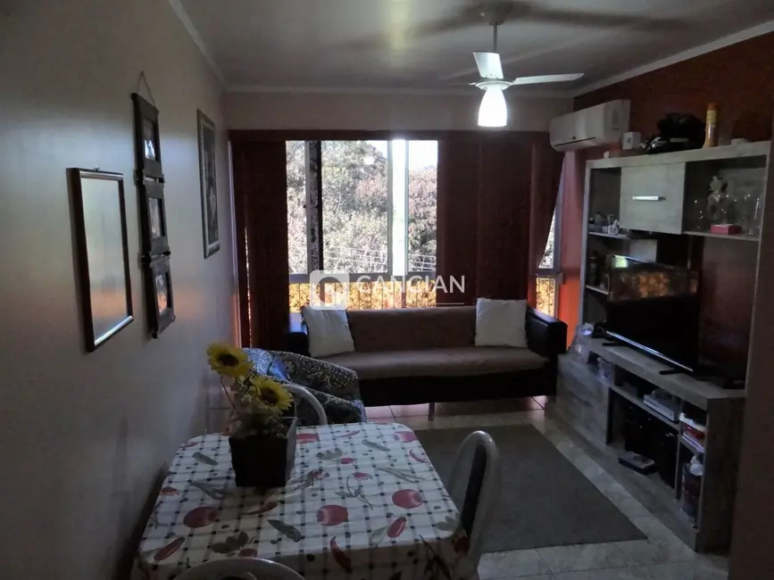 Foto 3 de Apartamento com 3 quartos à venda, 76m2 em Nonoai, Santa Maria - RS