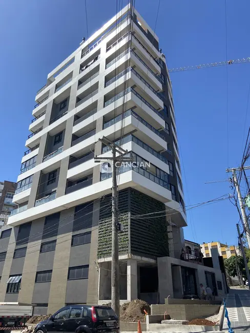 Foto 2 de Apartamento com 2 quartos à venda, 121m2 em Nossa Senhora Medianeira, Santa Maria - RS