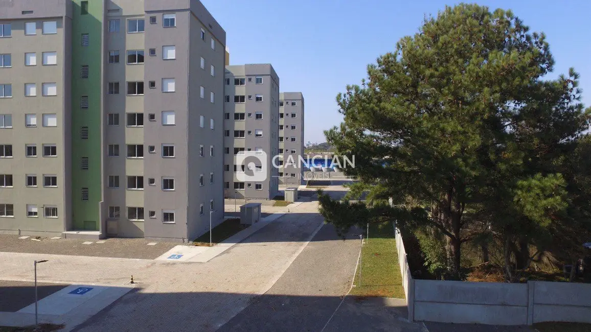 Foto 2 de Apartamento com 2 quartos à venda, 50m2 em Patronato, Santa Maria - RS
