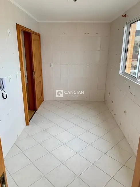 Foto 9 de Apartamento com 3 quartos à venda, 103m2 em Centro, Santa Maria - RS
