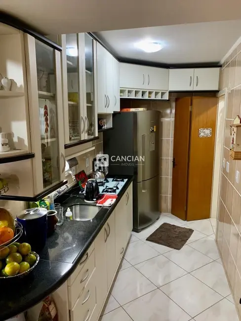 Foto 8 de Apartamento com 3 quartos à venda, 136m2 em Nonoai, Santa Maria - RS