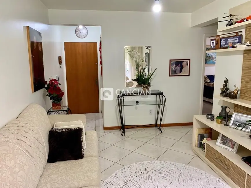 Foto 2 de Apartamento com 3 quartos à venda, 136m2 em Nonoai, Santa Maria - RS