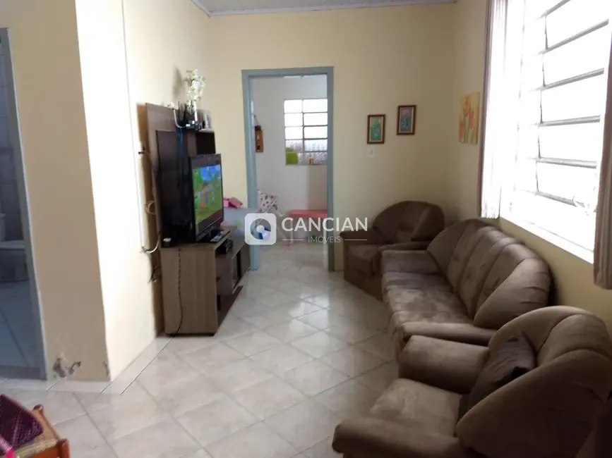 Foto 2 de Casa com 6 quartos à venda, 215m2 em Centro, Santa Maria - RS