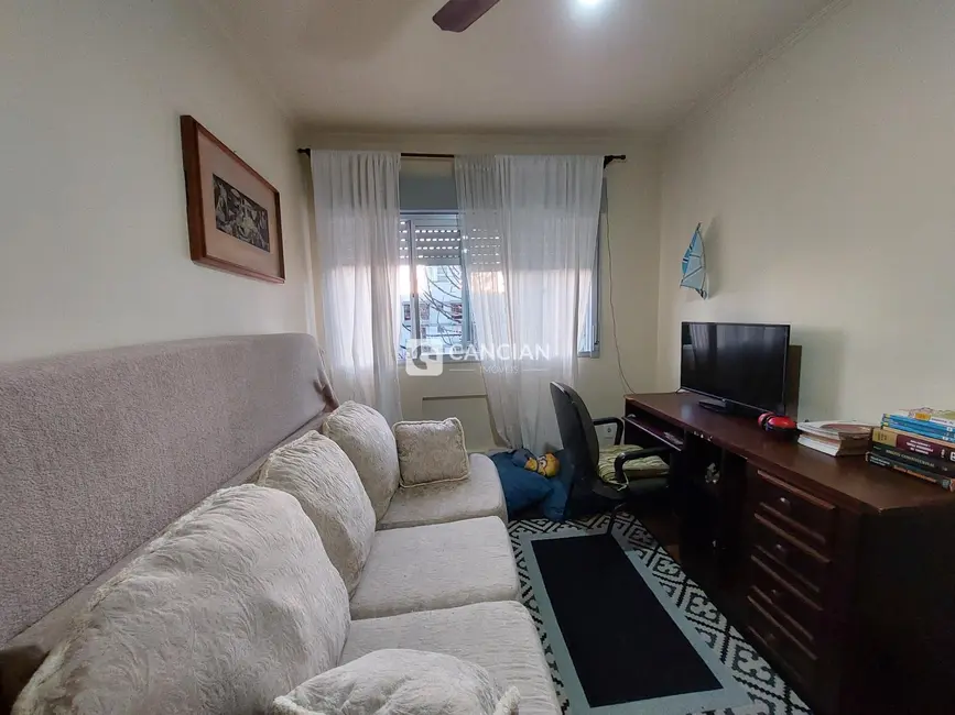 Foto 5 de Cobertura com 3 quartos à venda, 128m2 em Nossa Senhora de Fátima, Santa Maria - RS