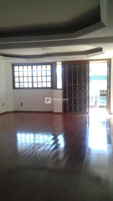 Foto 4 de Apartamento com 4 quartos à venda, 167m2 em Nossa Senhora de Lourdes, Santa Maria - RS