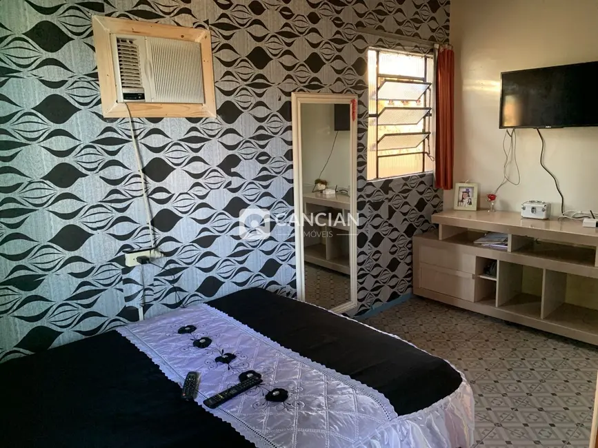 Casa com 3 quartos à venda, 90m2 em Juscelino Kubitschek, Santa Maria - RS - imagem 3 Foto 3 de Casa com 3 quartos à venda, 90m2 em Juscelino Kubitschek, Santa Maria - RS