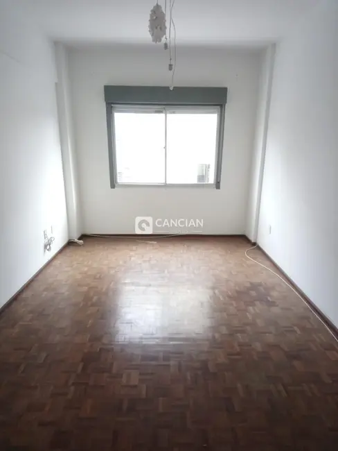 Foto 2 de Apartamento com 2 quartos para alugar, 77m2 em Centro, Santa Maria - RS