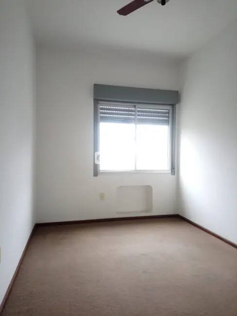 Foto 6 de Apartamento com 2 quartos para alugar, 77m2 em Centro, Santa Maria - RS