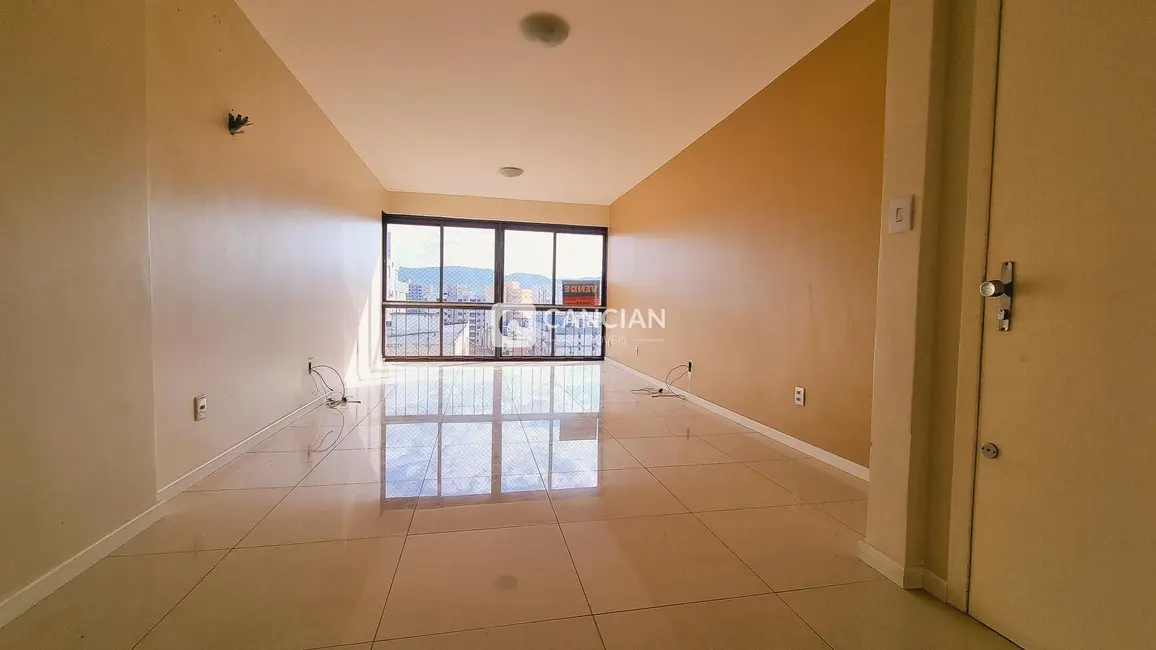 Apartamento com 3 quartos à venda, 118m2 em Centro, Santa Maria - RS - imagem 6 Foto 6 de Apartamento com 3 quartos à venda, 118m2 em Centro, Santa Maria - RS