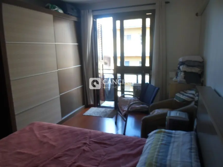 Foto 8 de Apartamento com 2 quartos à venda, 89m2 em Centro, Santa Maria - RS