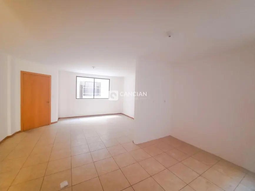 Foto 4 de Apartamento com 2 quartos à venda, 75m2 em Nossa Senhora de Fátima, Santa Maria - RS