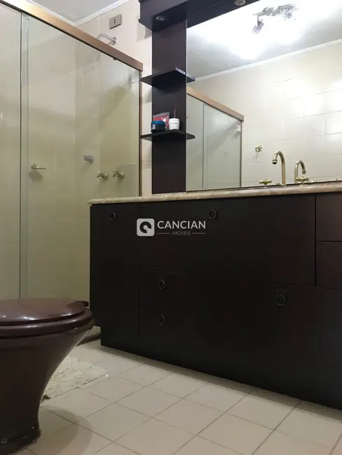 Apartamento com 4 quartos à venda, 168m2 em Nossa Senhora de Fátima, Santa Maria - RS - imagem 8 Foto 8 de Apartamento com 4 quartos à venda, 168m2 em Nossa Senhora de Fátima, Santa Maria - RS