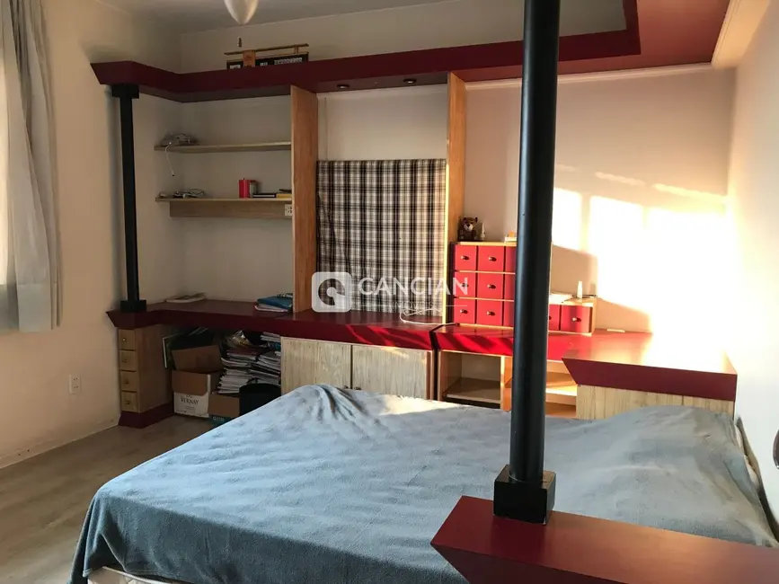 Apartamento com 4 quartos à venda, 168m2 em Nossa Senhora de Fátima, Santa Maria - RS - imagem 5 Foto 5 de Apartamento com 4 quartos à venda, 168m2 em Nossa Senhora de Fátima, Santa Maria - RS