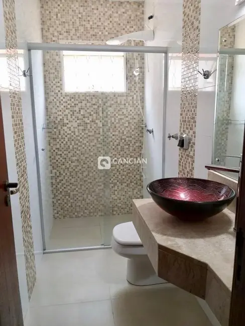 Foto 9 de Casa com 4 quartos à venda, 193m2 em São João, Santa Maria - RS