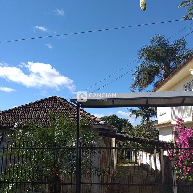 Foto 1 de Terreno / Lote à venda, 441m2 em Camobi, Santa Maria - RS