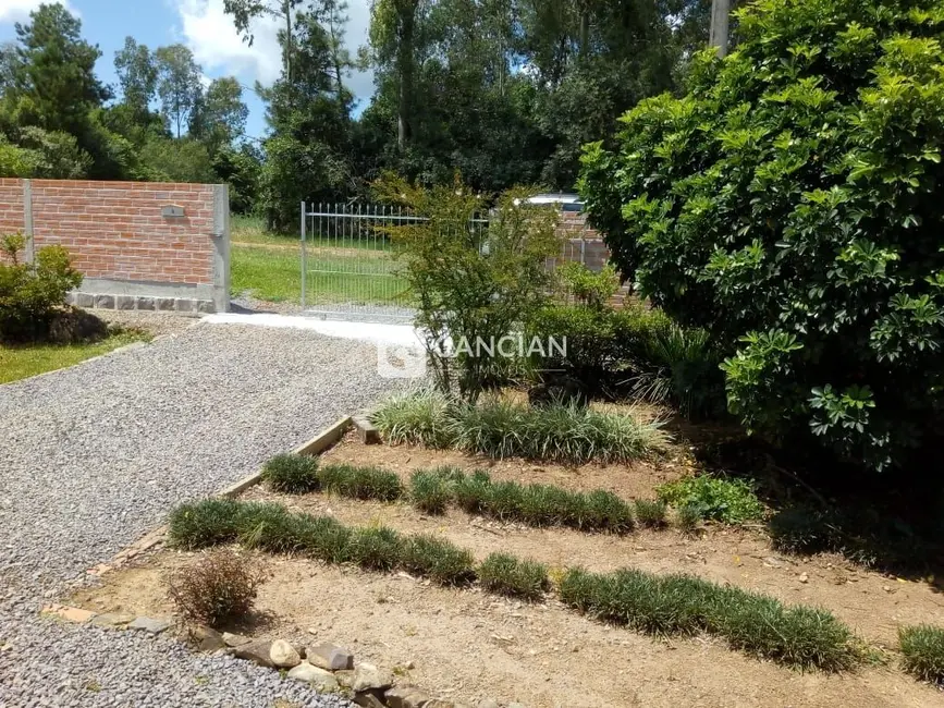 Casa com 3 quartos à venda, 80m2 em Centro, Itaara - RS - imagem 5 Foto 5 de Casa com 3 quartos à venda, 80m2 em Centro, Itaara - RS