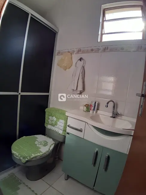 Casa com 4 quartos à venda, 180m2 em Carolina, Santa Maria - RS - imagem 7 Foto 7 de Casa com 4 quartos à venda, 180m2 em Carolina, Santa Maria - RS