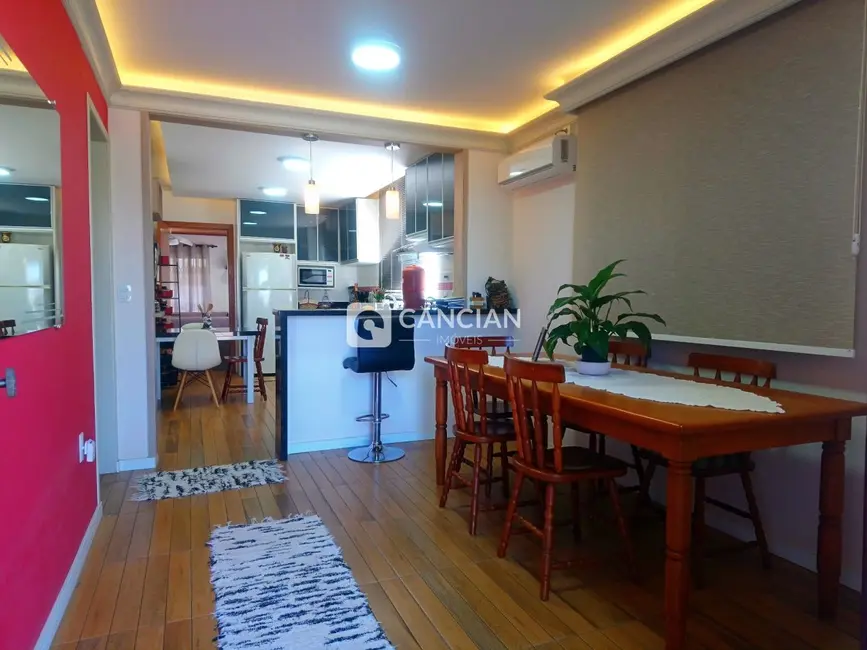 Casa com 2 quartos à venda, 175m2 em Pé de Plátano, Santa Maria - RS - imagem 4 Foto 4 de Casa com 2 quartos à venda, 175m2 em Pé de Plátano, Santa Maria - RS