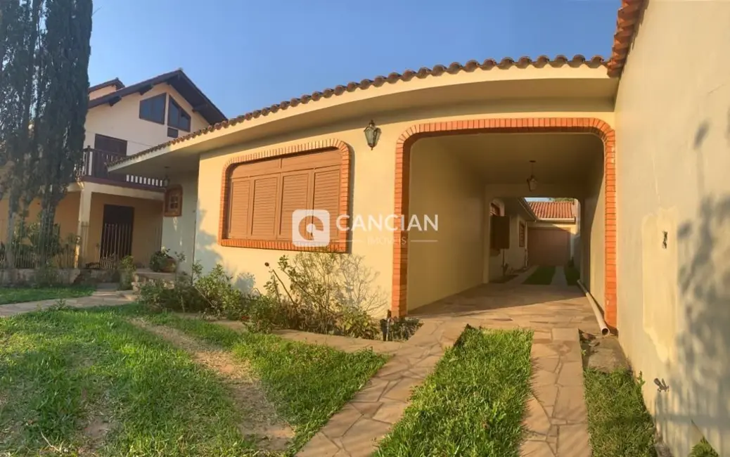 Foto 2 de Casa com 4 quartos à venda, 230m2 em Duque de Caxias, Santa Maria - RS
