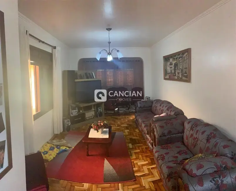 Casa com 4 quartos à venda, 230m2 em Duque de Caxias, Santa Maria - RS - imagem 3 Foto 3 de Casa com 4 quartos à venda, 230m2 em Duque de Caxias, Santa Maria - RS