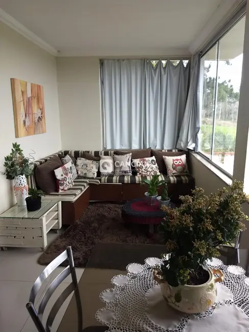 Foto 9 de Casa com 2 quartos à venda, 160m2 em Santa Maria - RS