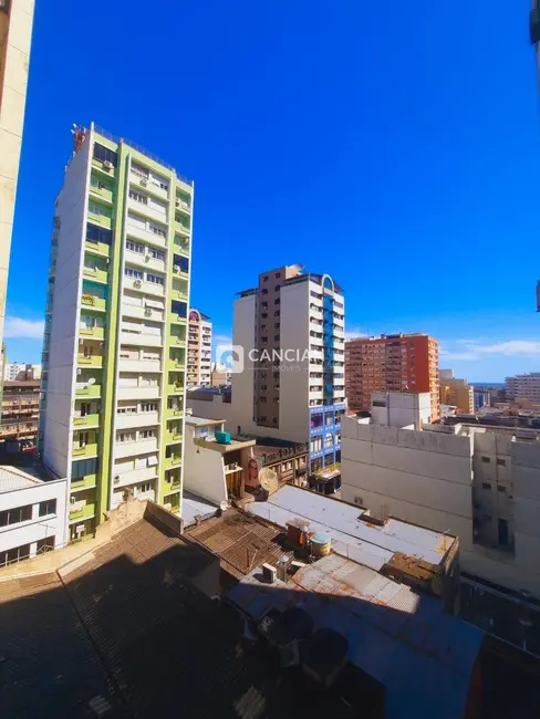 Foto 3 de Apartamento com 2 quartos à venda, 103m2 em Centro, Santa Maria - RS