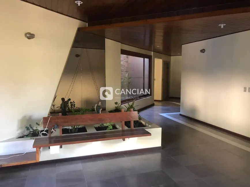 Foto 3 de Apartamento com 4 quartos à venda, 304m2 em Tomazetti, Santa Maria - RS