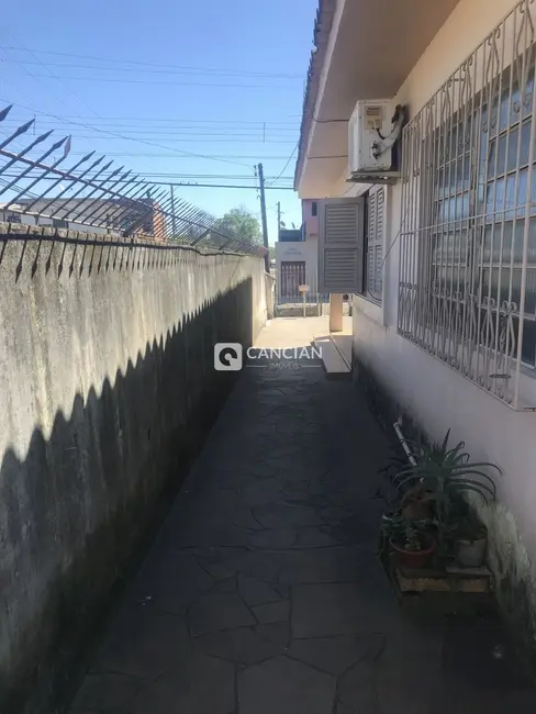 Foto 7 de Casa com 3 quartos à venda, 87m2 em Urlândia, Santa Maria - RS