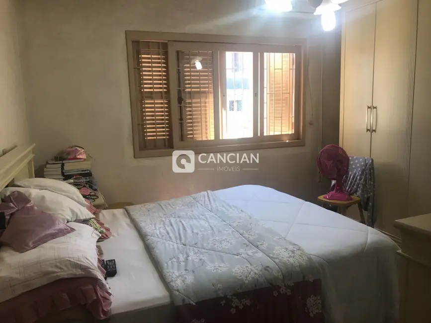 Foto 5 de Casa com 3 quartos à venda, 87m2 em Urlândia, Santa Maria - RS