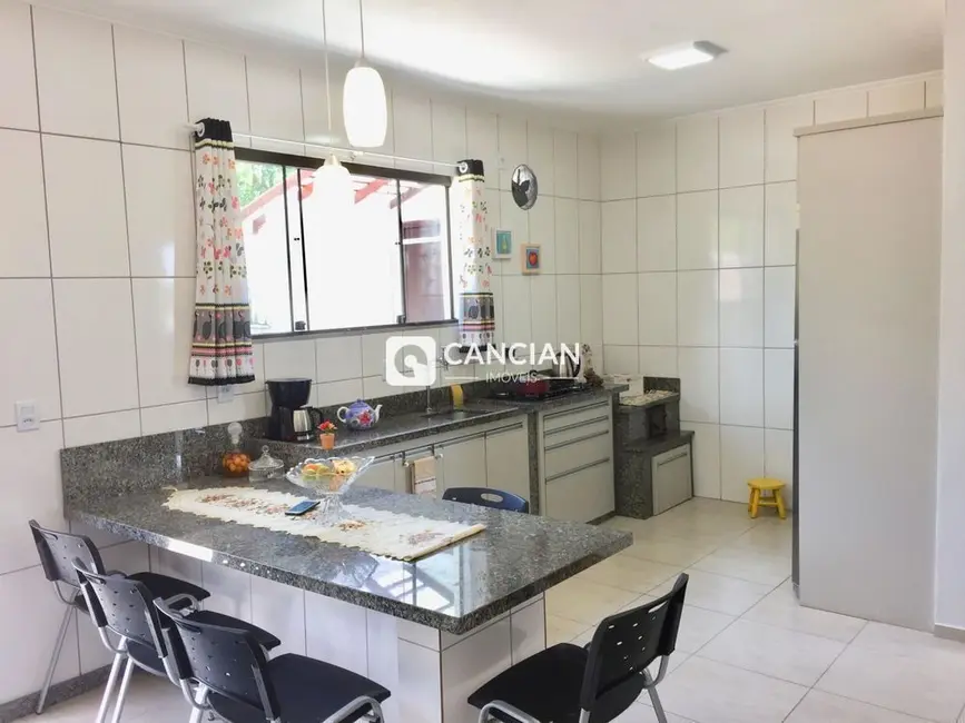 Casa com 1 quarto à venda, 88m2 em Itaara - RS - imagem 5 Foto 5 de Casa com 1 quarto à venda, 88m2 em Itaara - RS